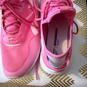 Reebok Women's Bright Pink Sneakers